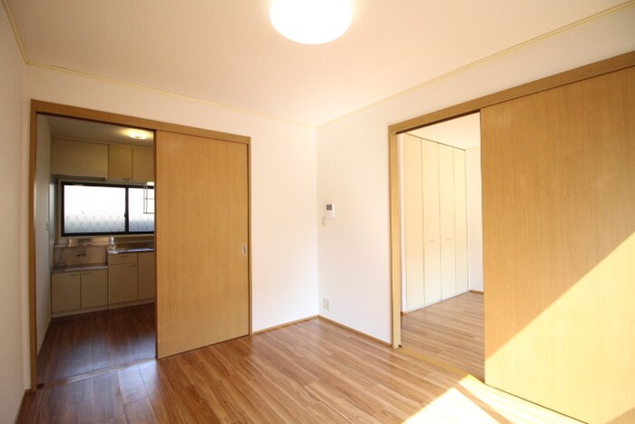 物件内観写真5　(居室)