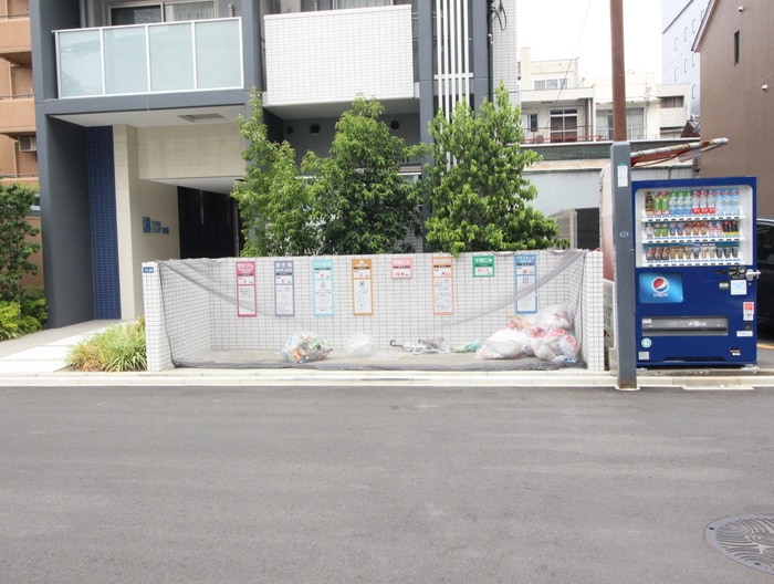 物件外観写真6　(建物設備)