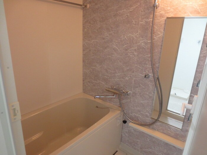 物件内観写真11　(バス／シャワールーム等)