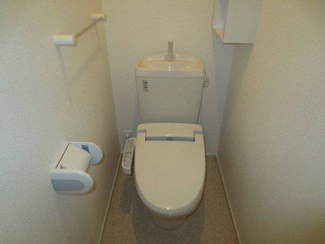 物件内観写真11　(トイレ)