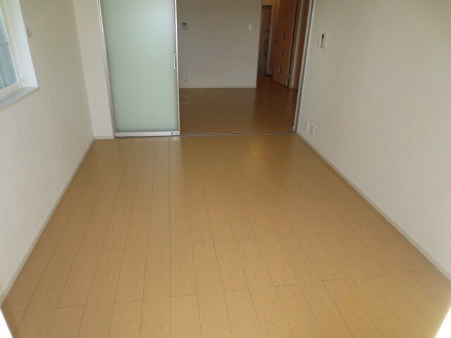 物件内観写真15　(居室)