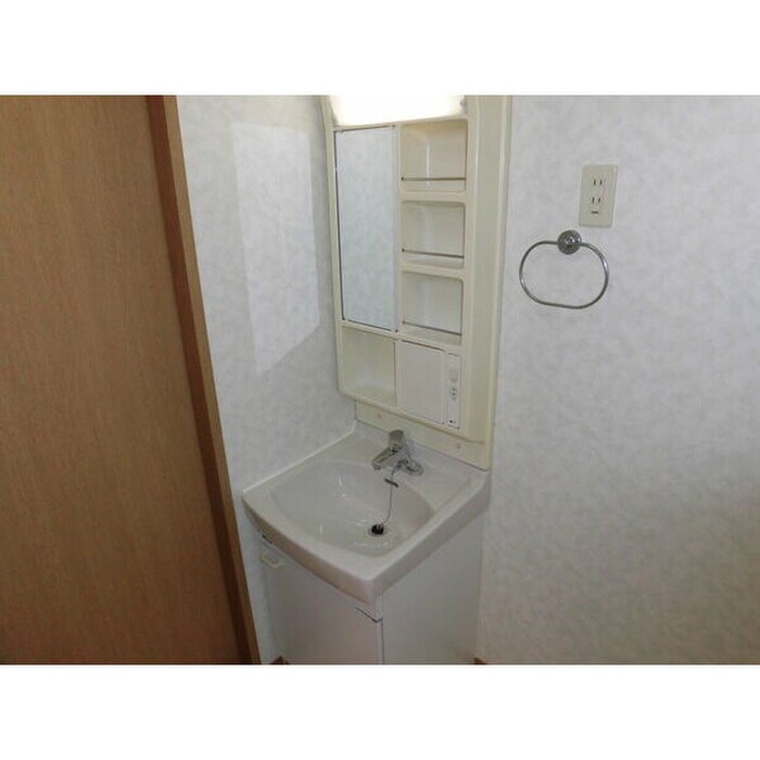 物件内観写真11　(洗面)