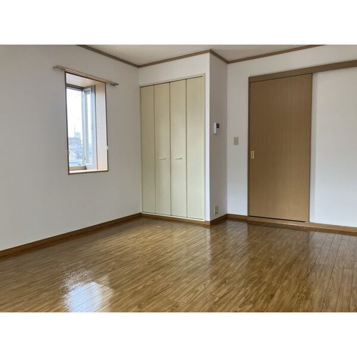 物件内観写真12　(居室)