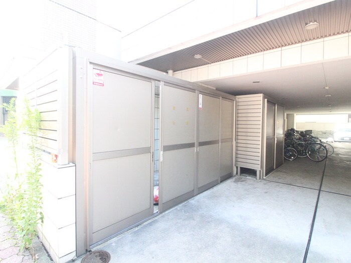 物件外観写真6　(建物設備)