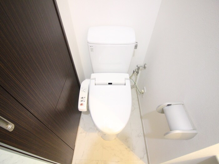 物件内観写真12　(トイレ)