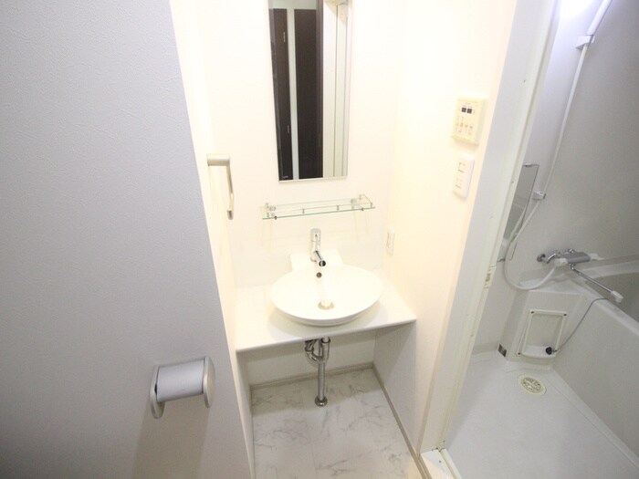 物件内観写真15　(洗面)