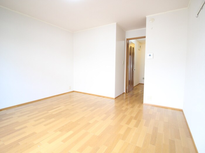 物件内観写真13　(居室)