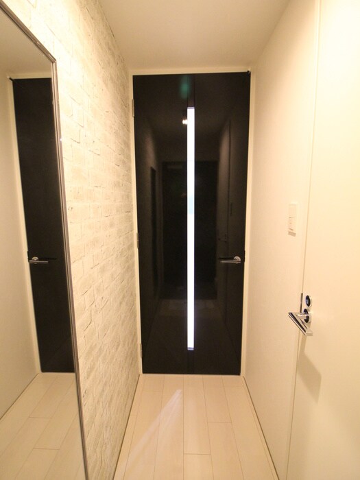 物件内観写真18　(廊下)