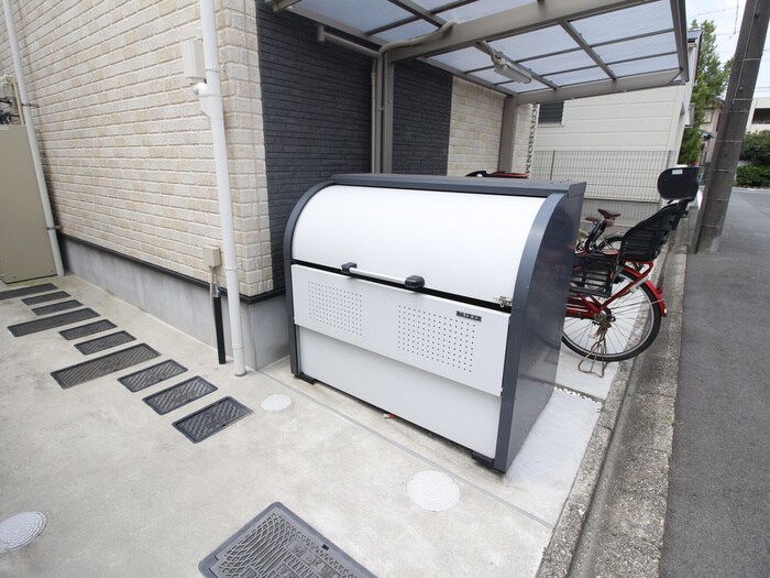 物件外観写真6　(建物設備)