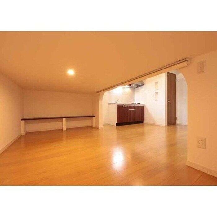 物件内観写真10　(収納)