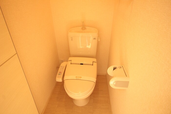 物件内観写真18　(トイレ)