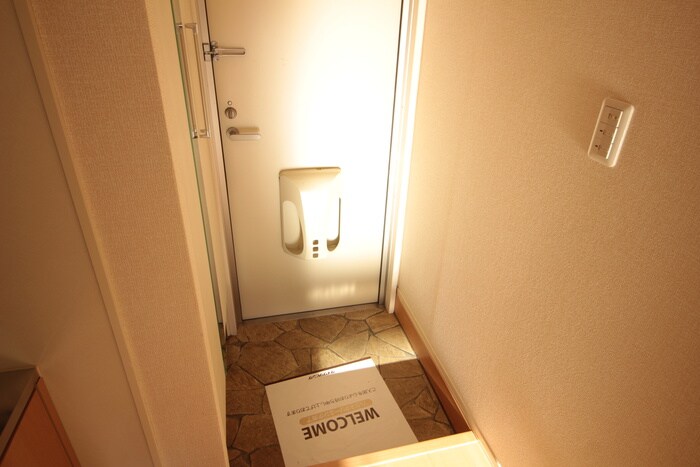 物件内観写真20　(玄関)