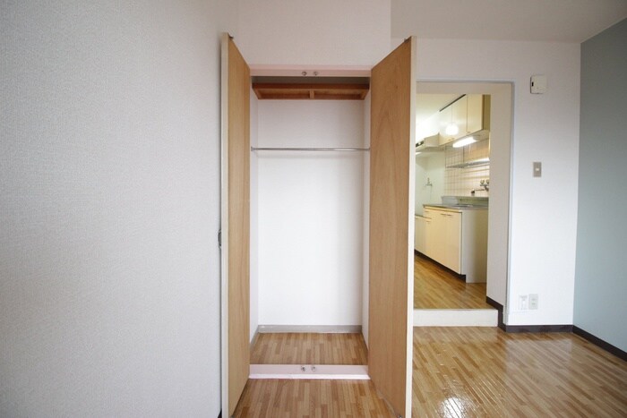 物件内観写真10　(収納)