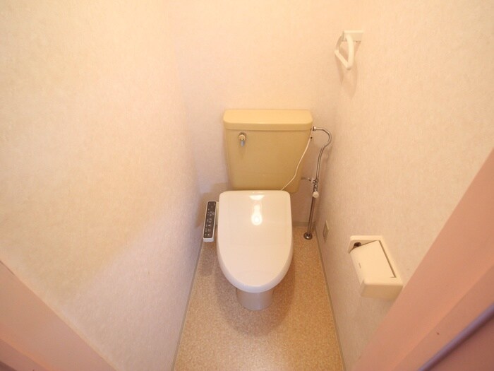 物件内観写真14　(トイレ)