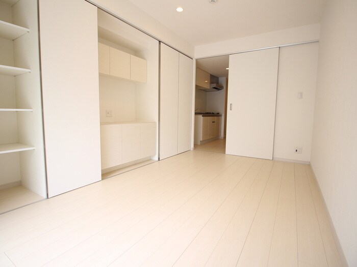 物件内観写真8　(居室)