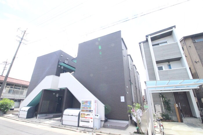 物件外観写真4　(外観写真)