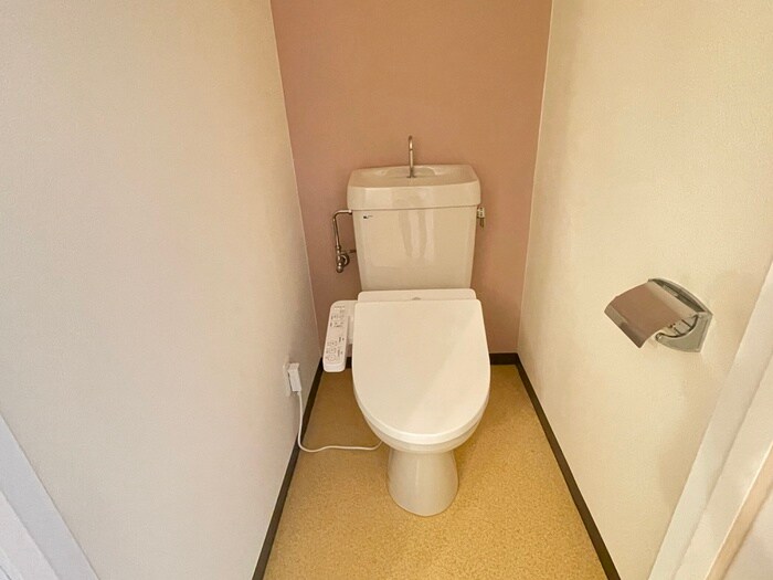 物件内観写真14　(トイレ)