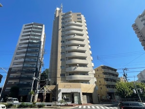 グランドメゾン八事裏山(E-3)外観写真