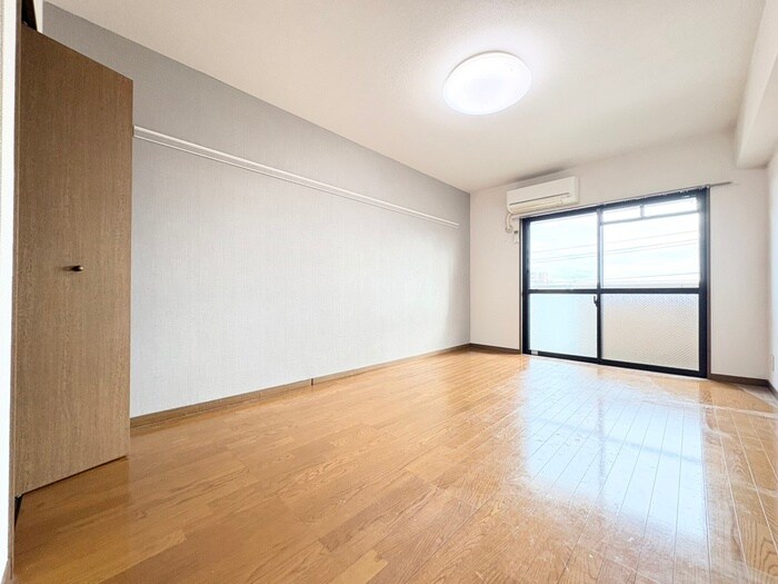 物件内観写真22　(居室)