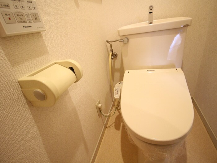 物件内観写真14　(トイレ)