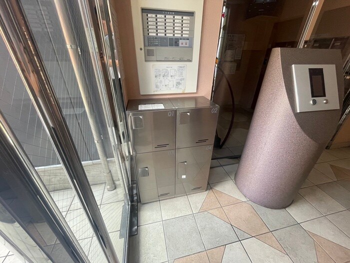 物件外観写真6　(建物設備)