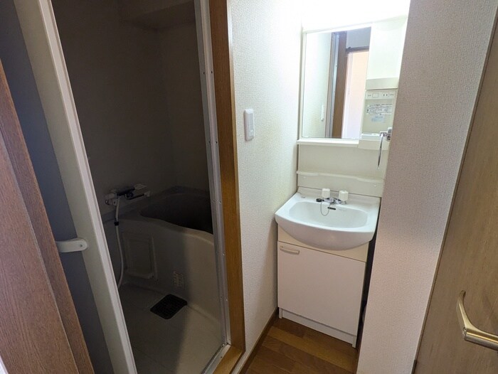 物件内観写真14　(洗面)