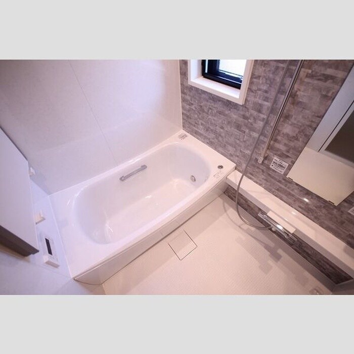 物件内観写真9　(バス／シャワールーム等)