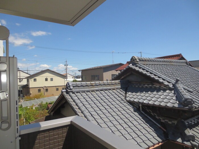 物件内観写真18　(室内からの展望)