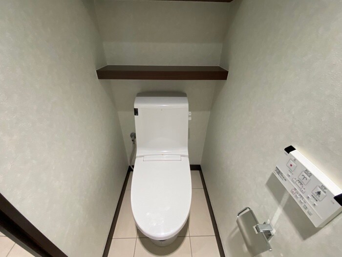 物件内観写真11　(トイレ)