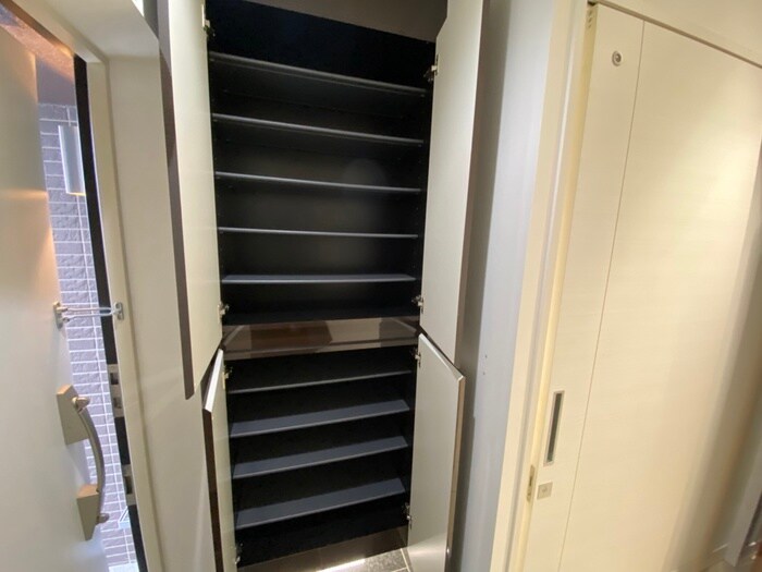 物件内観写真15　(靴箱)