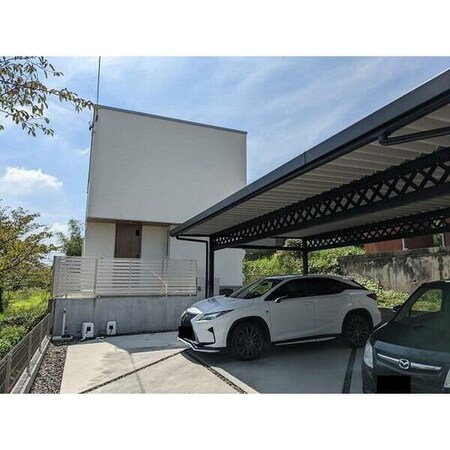 上郷町御所名残戸建外観写真