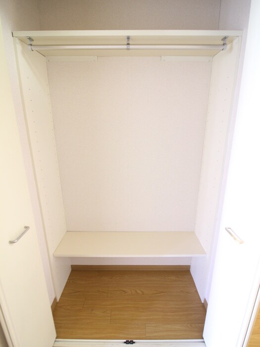 物件内観写真9　(収納)