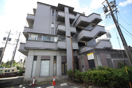 イーストガーデン　バラ館外観写真
