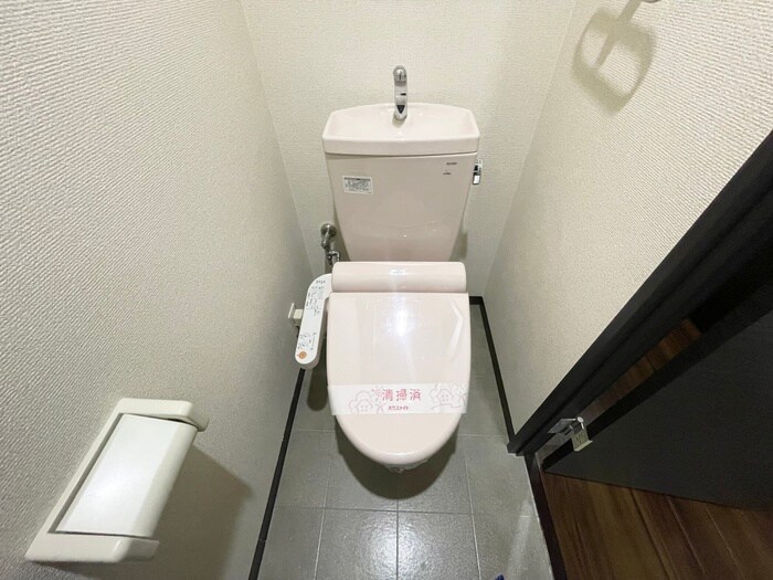 物件内観写真12　(トイレ)