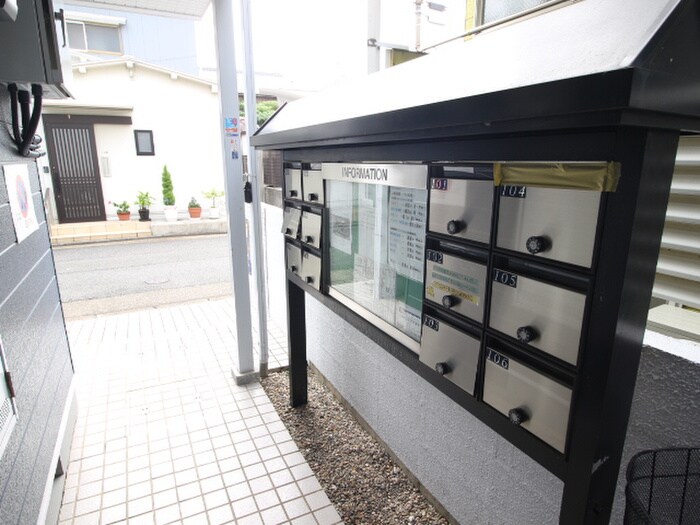 物件外観写真4　(建物設備)