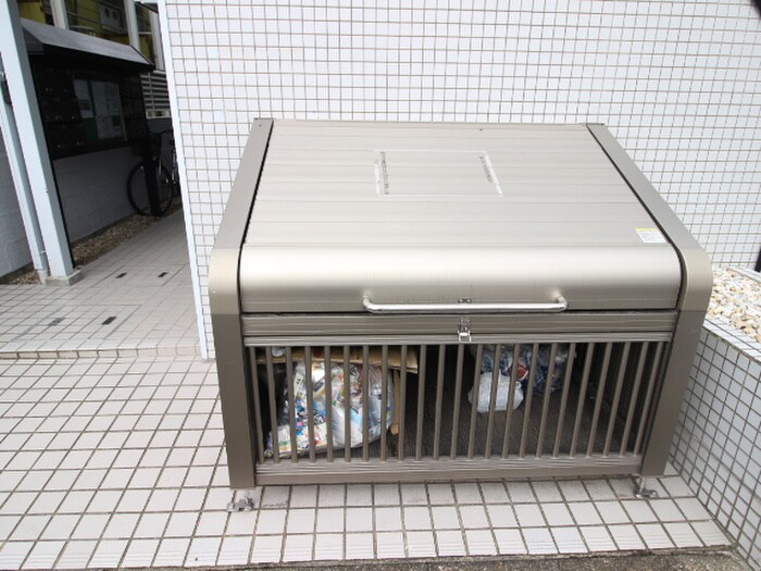 物件外観写真6　(建物設備)