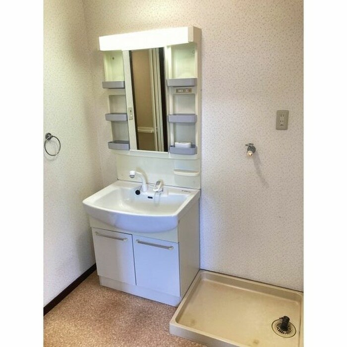 物件内観写真12　(洗面)