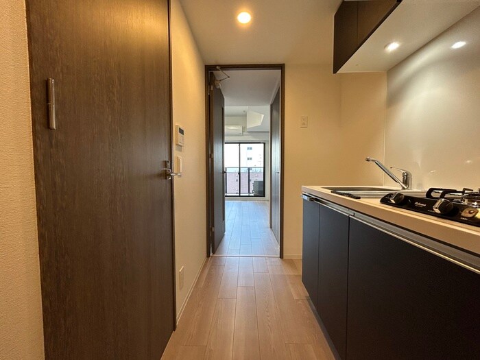 物件内観写真17　(廊下)