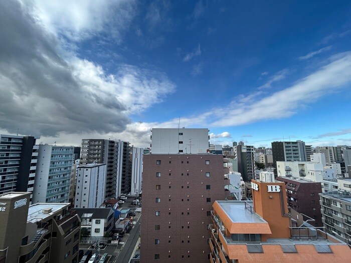 物件内観写真22　(室内からの展望)