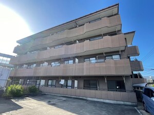 デナリＫＺ外観写真