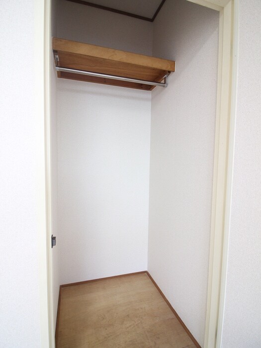 物件内観写真9　(収納)