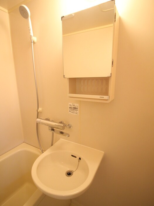 物件内観写真12　(洗面)