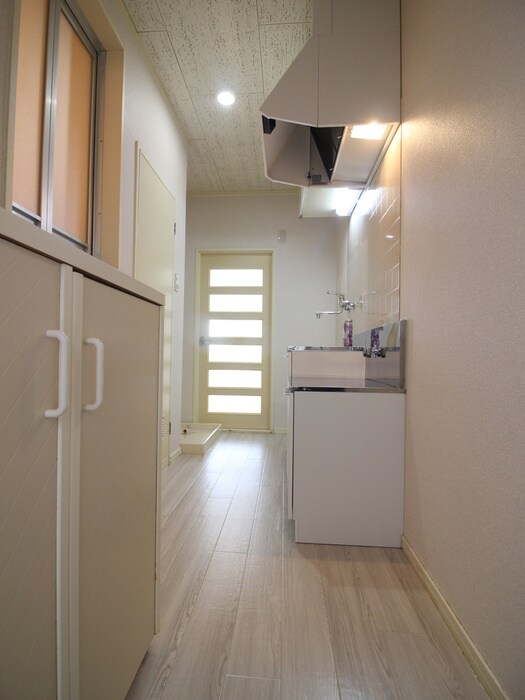 物件内観写真20　(廊下)