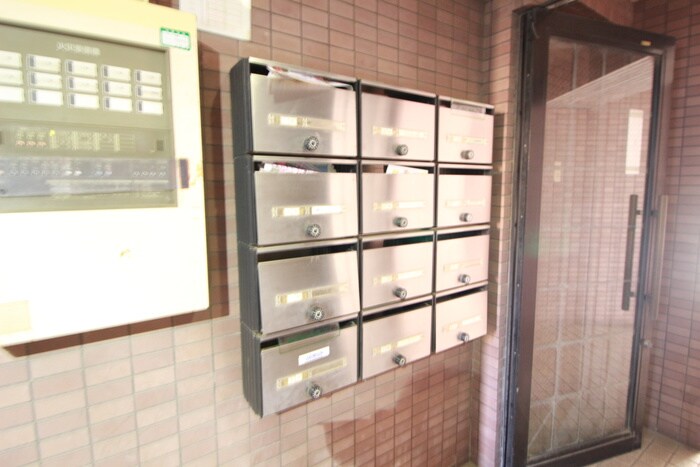 物件外観写真4　(建物設備)