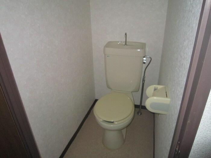 物件内観写真15　(トイレ)