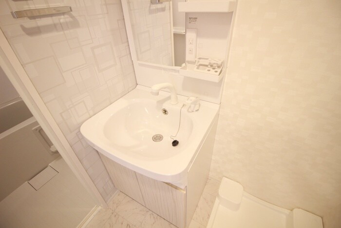 物件内観写真11　(洗面)