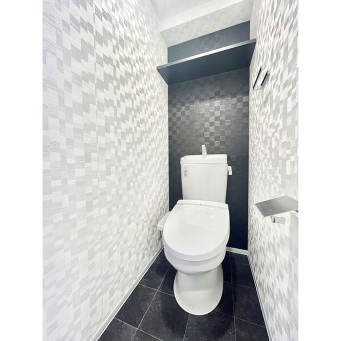 物件内観写真16　(トイレ)