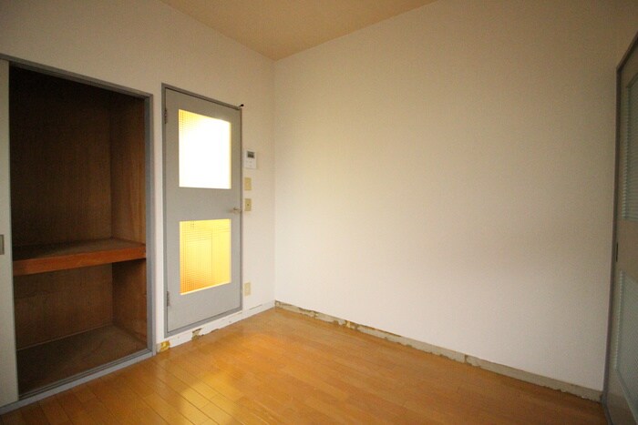 物件内観写真18　(居室)