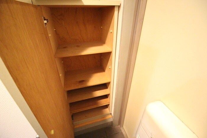 物件内観写真22　(靴箱)