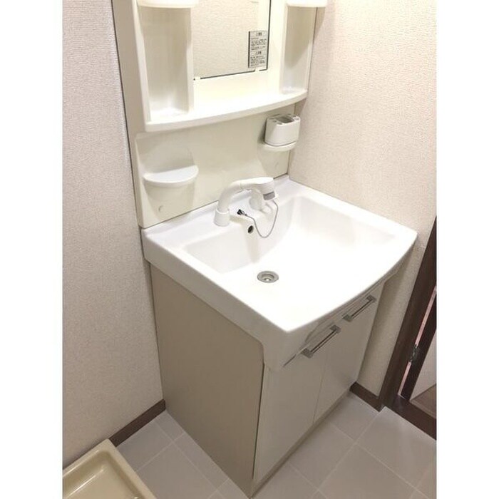 物件内観写真5　(洗面)